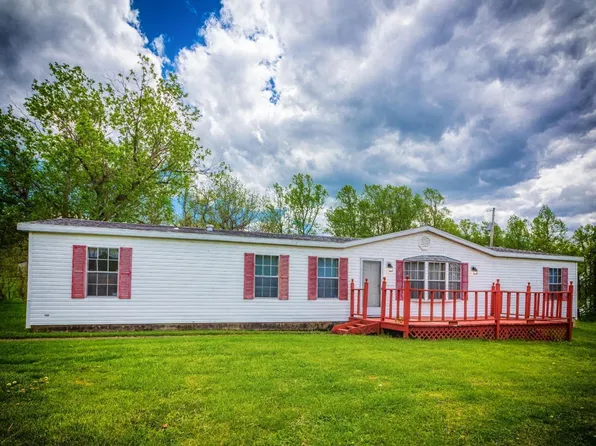 1677 Gift Ridge Rd, Manchester, OH 45144