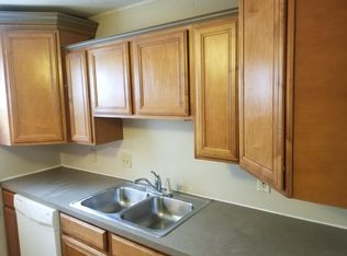 1658 Mapledale Rd, Wickliffe, OH 44092