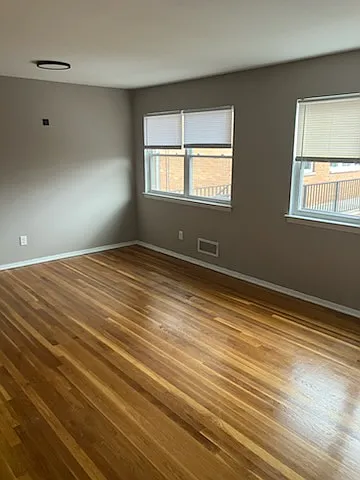 218 Kipp Ave — Photo 8