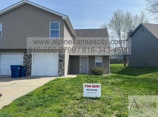 453 Spring Ave, Liberty, MO 64068