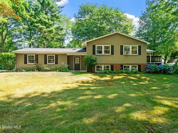 20 Sugarbush Road, Clifton Park, NY 12065