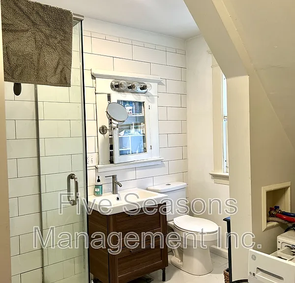 369 S Winooski Ave #2 — Photo 21