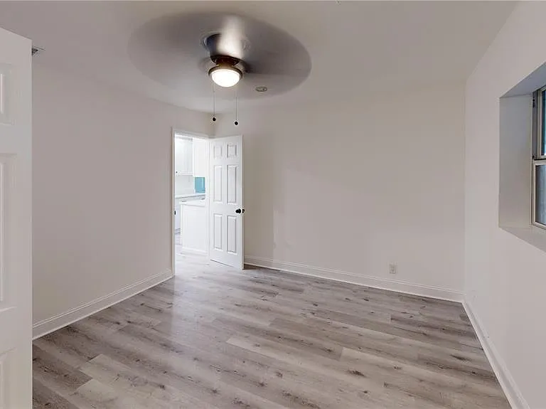 4421 Gandy Cir — Photo 33