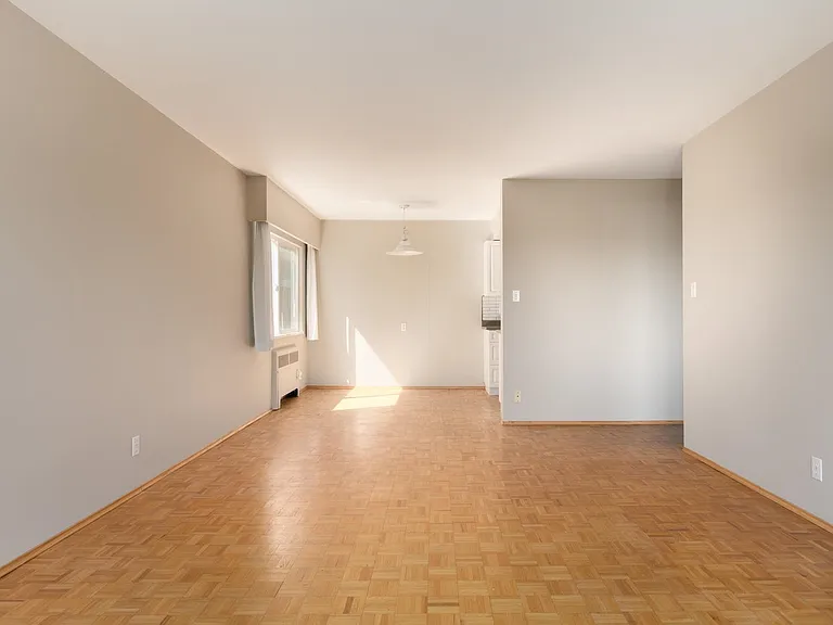 1970 W 41st Ave #303 — Photo 4