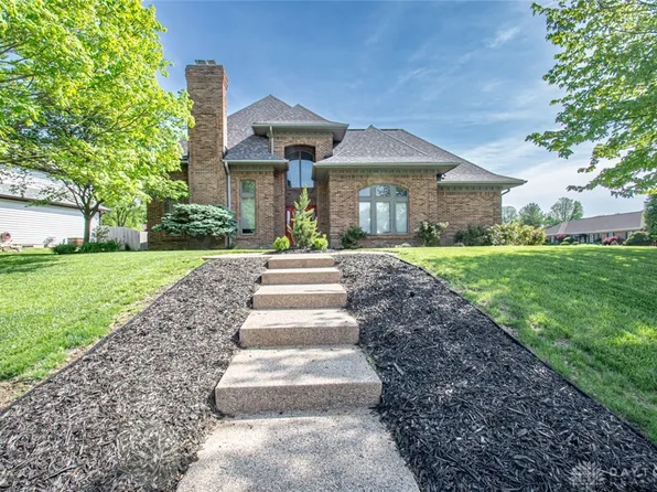 4901 Oakview Dr, Middletown, OH 45042