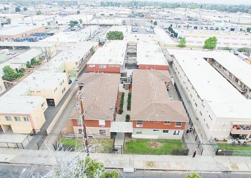 3rd image of 14630 Blythe St APT 2