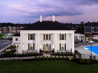 Greyson On 27, Nicholasville, KY 40356