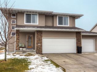 520 SE 12th St, Grimes, IA 50111