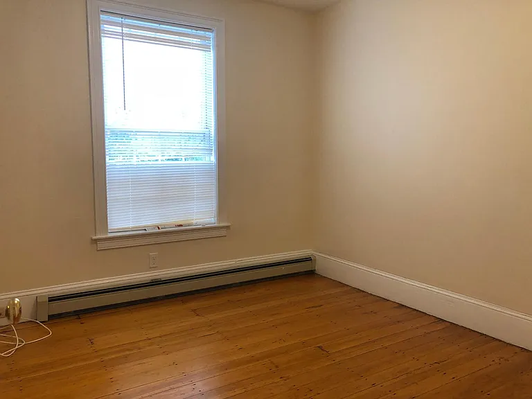 443 Bunker Hill St #1 — Photo 7