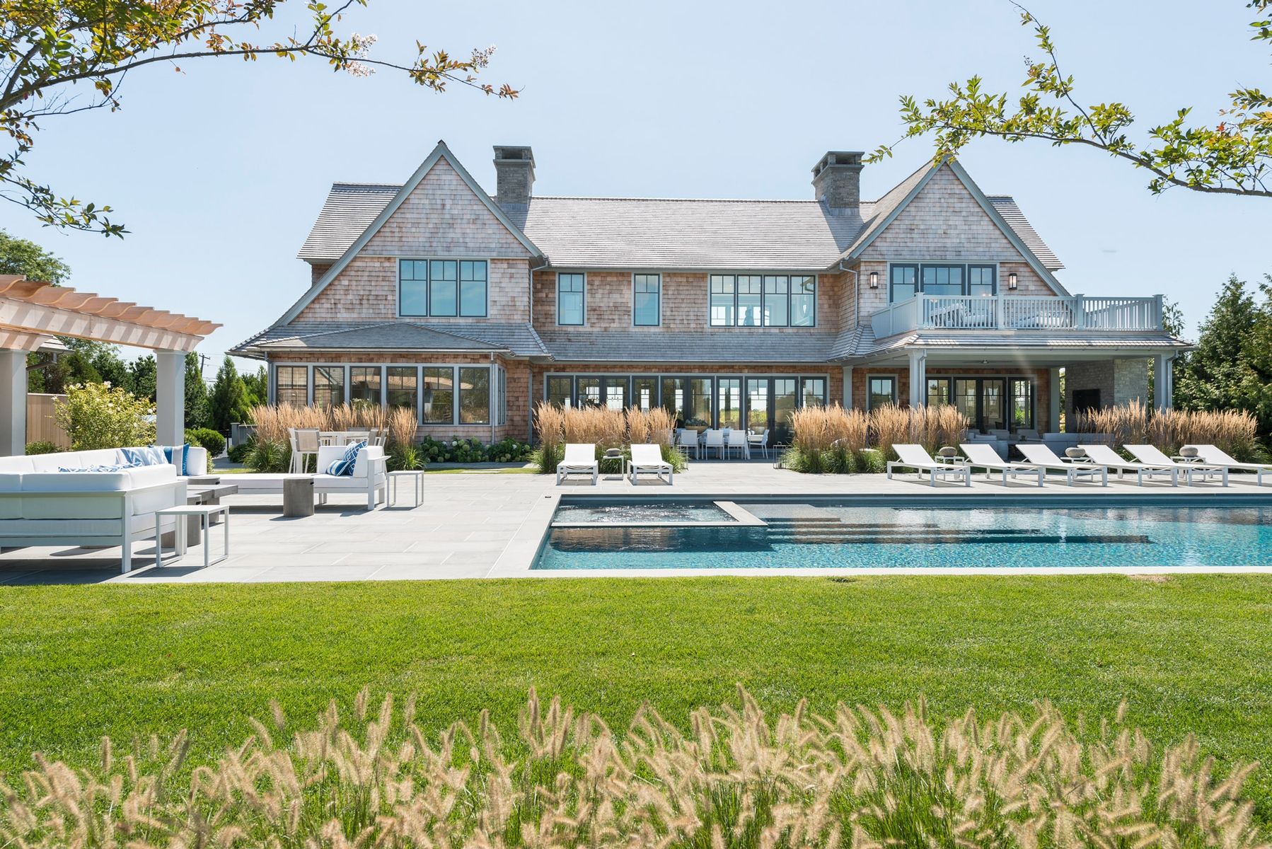 324 Hedges Ln, Sagaponack, NY 11962 Out East