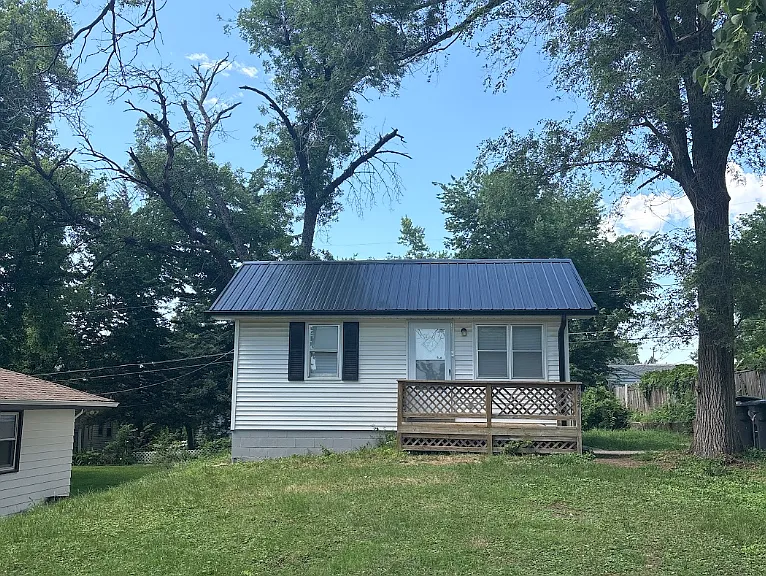 6232 Poppleton Ave — Photo 2