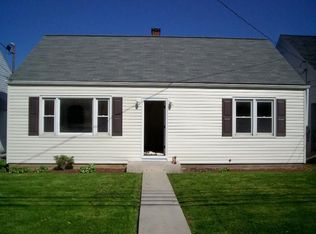 705 E Walnut St, Lewistown, PA 17044
