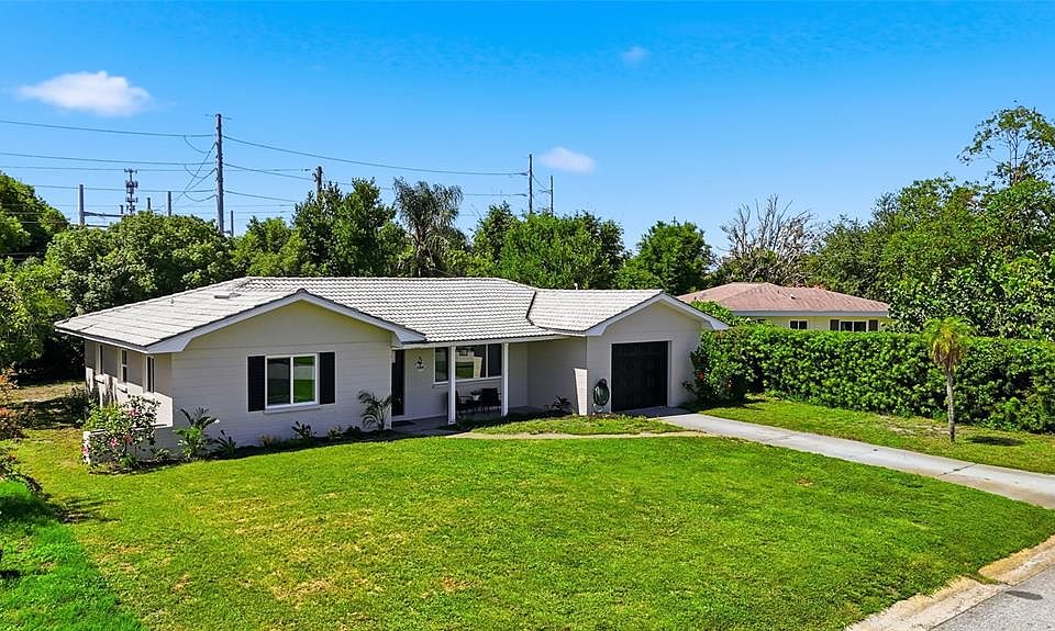 1st image of 4100 18TH AVENUE N