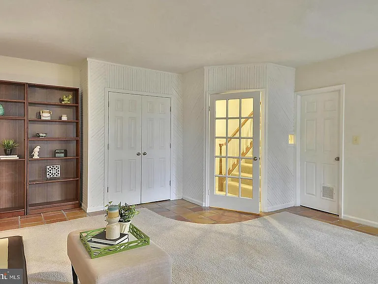 1809 Fawncrest Ct — Photo 18