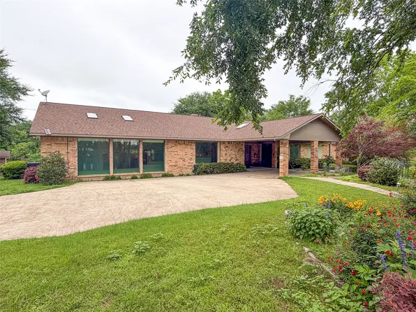 1895 County Road 3601, Edgewood, TX 75117