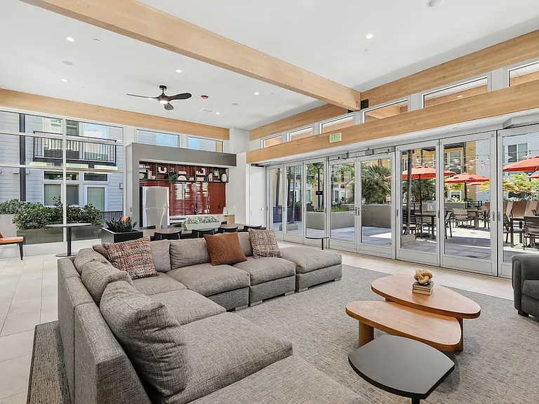 Resident Lounge