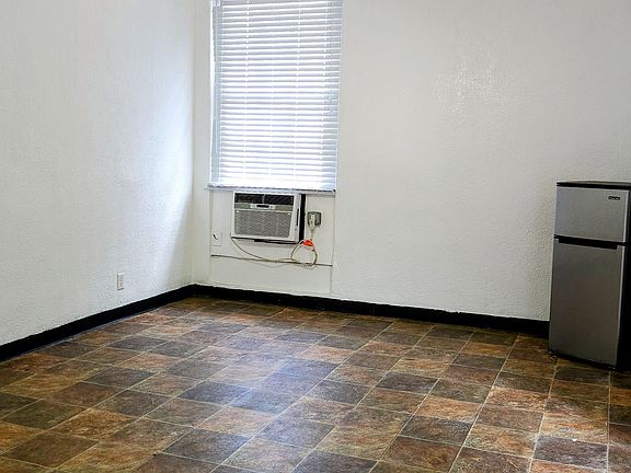 3rd image of 3804 Brandt St APT 201