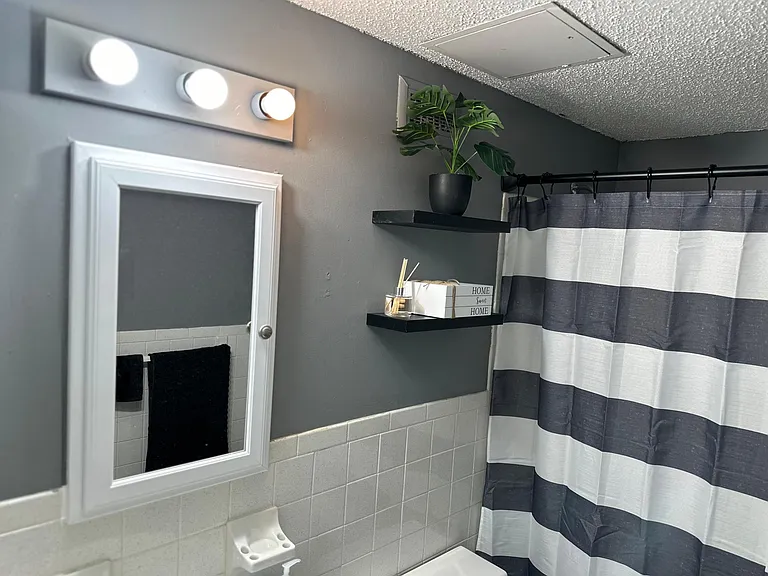 1520 Senate St #67 — Photo 15