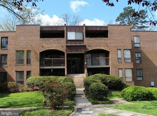 11200 Chestnut Grove Sq APT 102, Reston, VA 20190