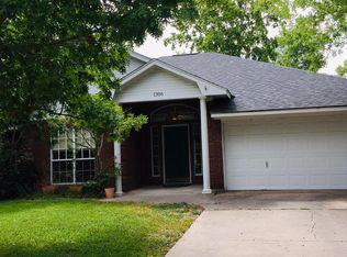 1306 Bayou Woods Dr, College Station, TX 77840