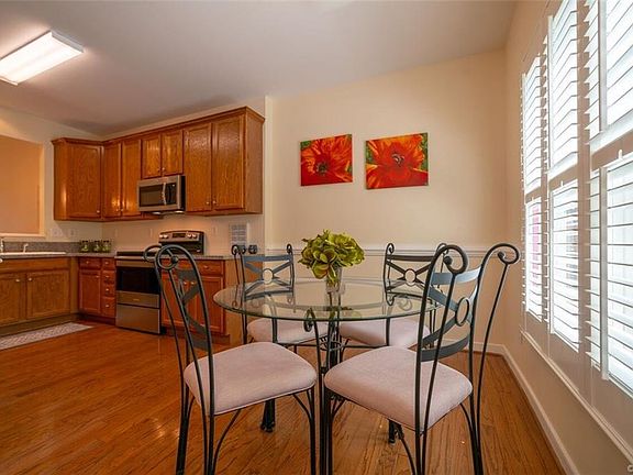 5th image of 6012 Chapel Lawn Ct