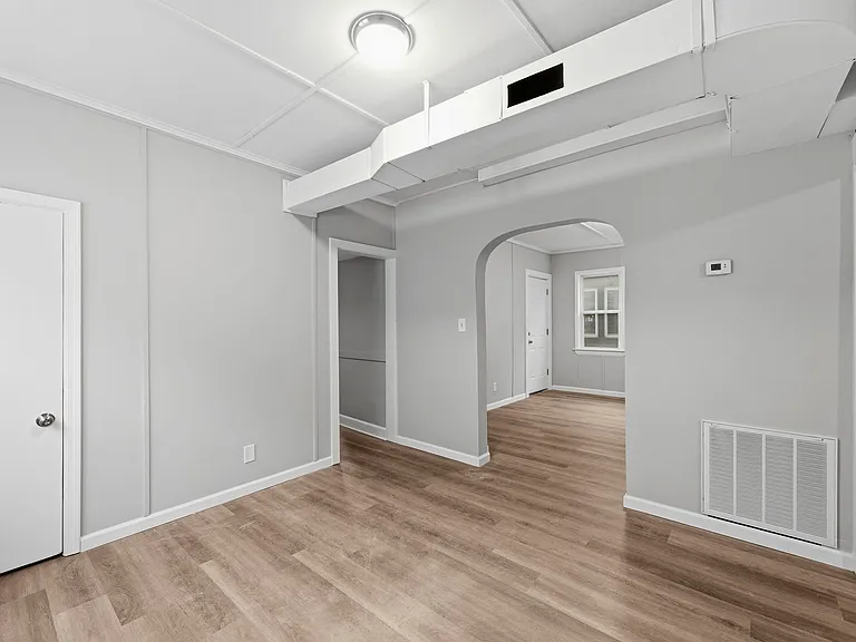 1930 Coltman Rd #3 — Photo 17