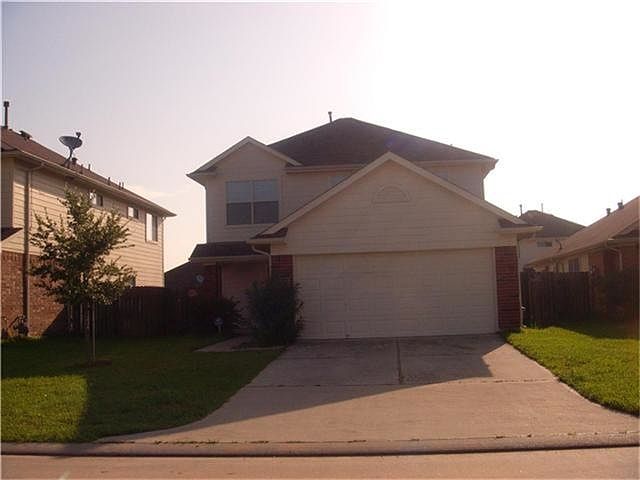 1st image of 21910 Hemlock Park Dr #2
