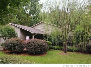 7409 Sheffingdell Dr, Charlotte, NC 28226