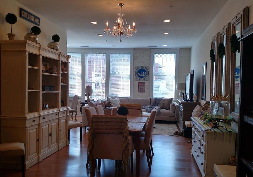 1st image of 611 Julia St #A