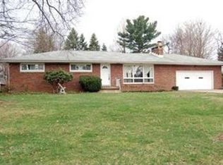 3012 Chamberlain Rd, Akron, OH 44333