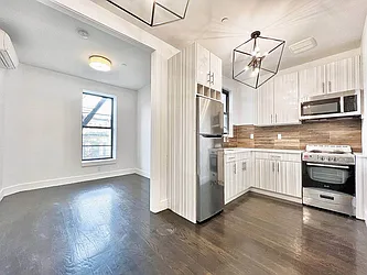 Rented by Doorway NYC, LLC