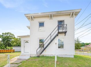 104 Oak St, New Britain, CT 06051