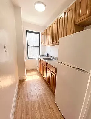 Rented by Townsley & Gay, LLC | media 10