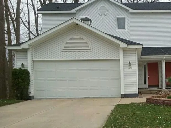 1507 Illinois Dr, Midland, MI 48642