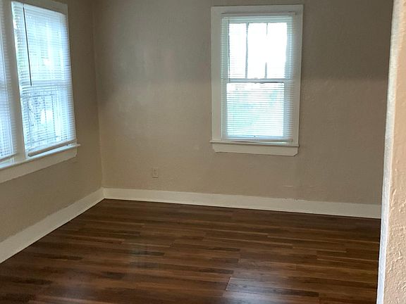 3rd image of 1348 W 14th St