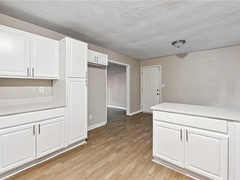 5786 Deerfield Trl — Photo 11