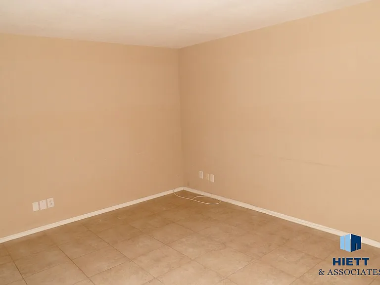 4624 Swan Dr — Photo 33