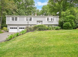 89 Quarry Brook Dr, South Windsor, CT 06074