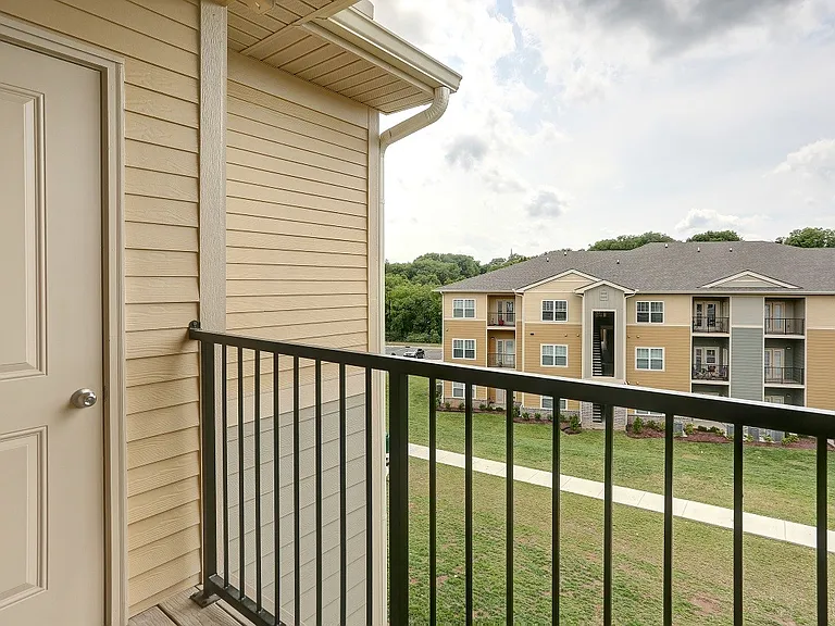 The Paddock at Grandview — Photo 9