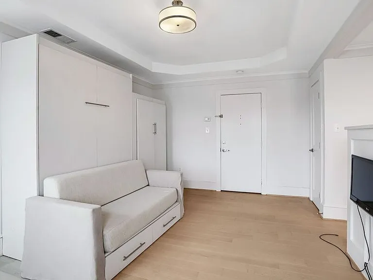 1451 Park Rd NW #520 — Photo 8