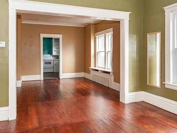 5th image of 1625 Egleston Ave