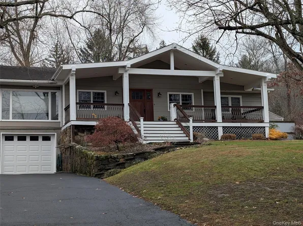 27 Lakeview Road, Carmel, NY 10512