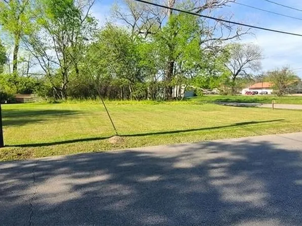 Pid 45360 South St #3, Lufkin, TX 75901