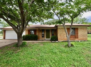 1301 S Rusk St, Weatherford, TX 76086