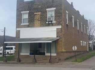 201 W Main St, Paden City, WV