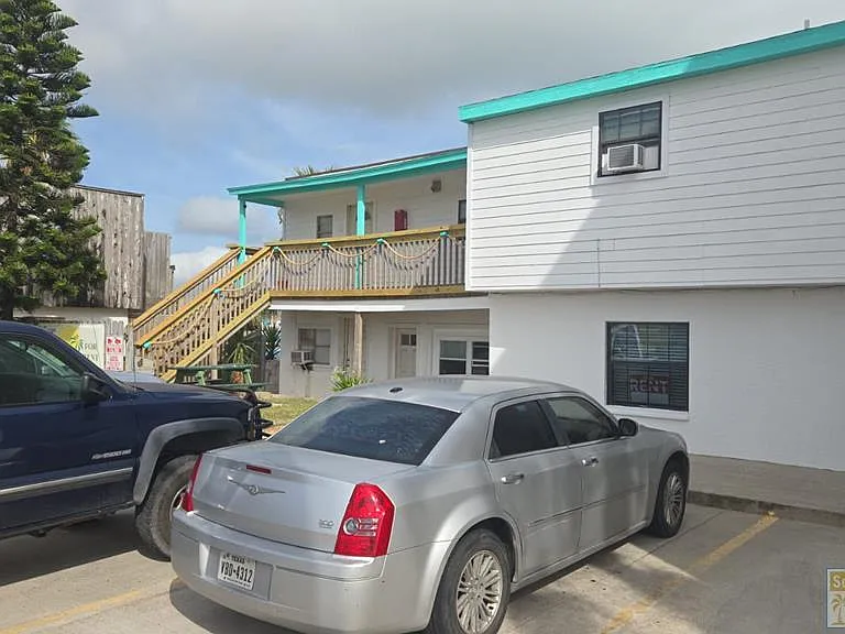 310 W Houston St #1 — Photo 1