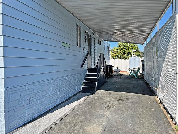 4th image of 3300 Narvaez Ave #100