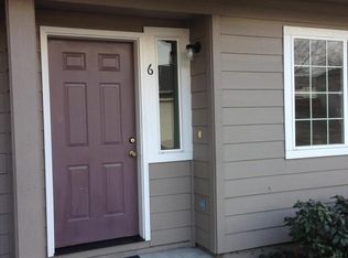 2030 Brookhurst St APT 6, Medford, OR 97504