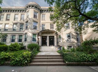 93 Centre St #2, Brookline, MA 02446