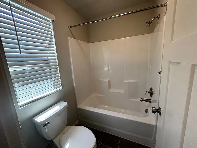 31482 NW Turel Dr — Photo 12